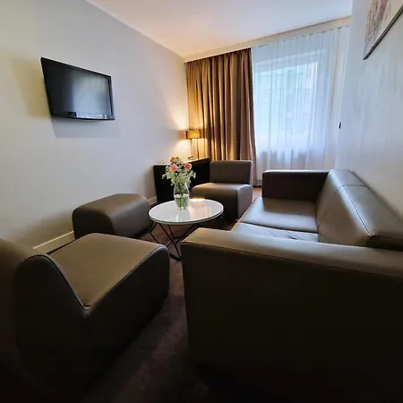 Platinum Apartments Aparthotel-2